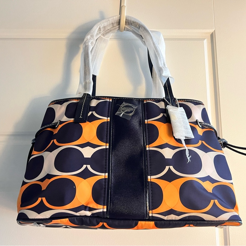 Shoulder bag